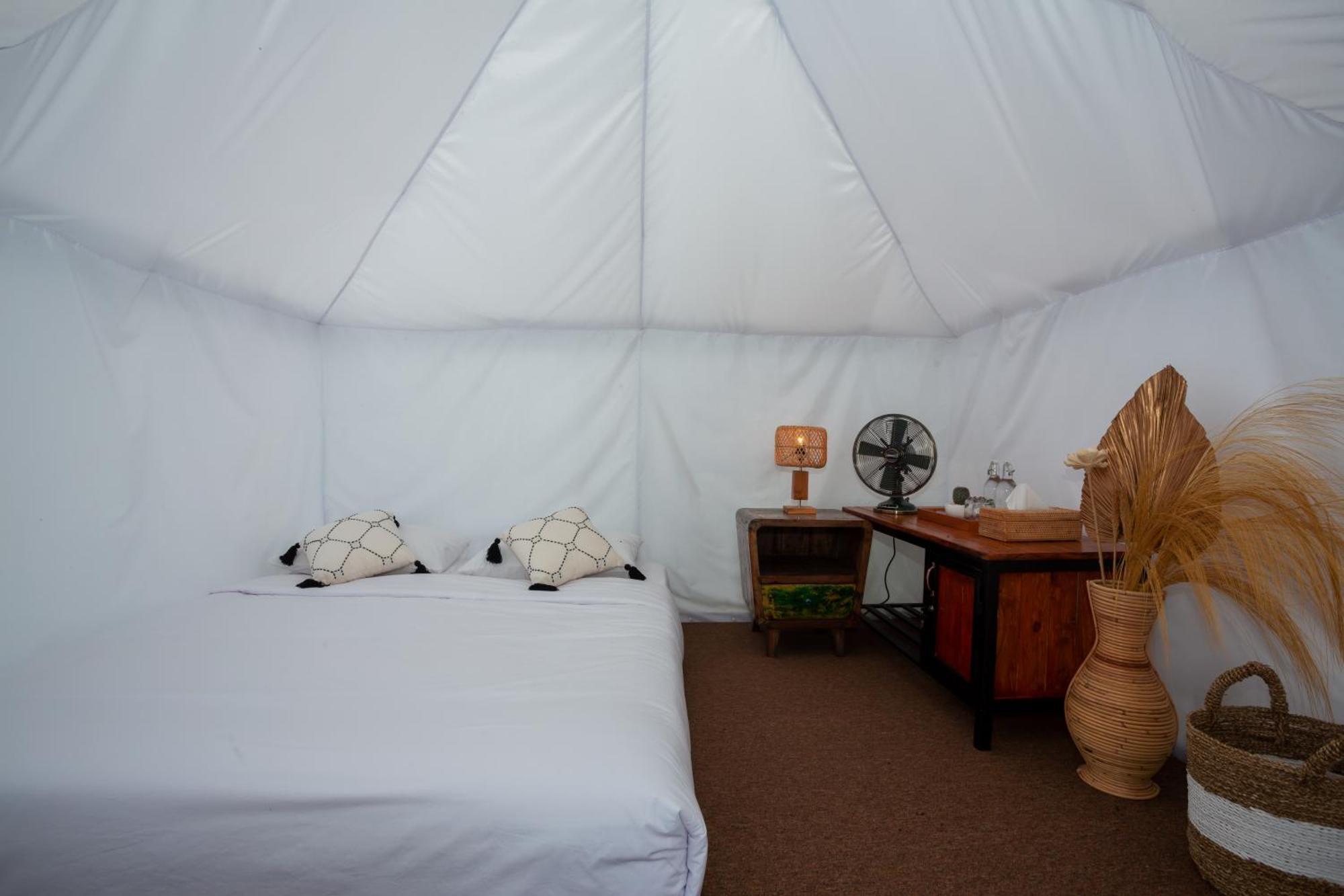 The Dewi Kintamani Luxury Glamping And Natural Hotspring Ngoại thất bức ảnh