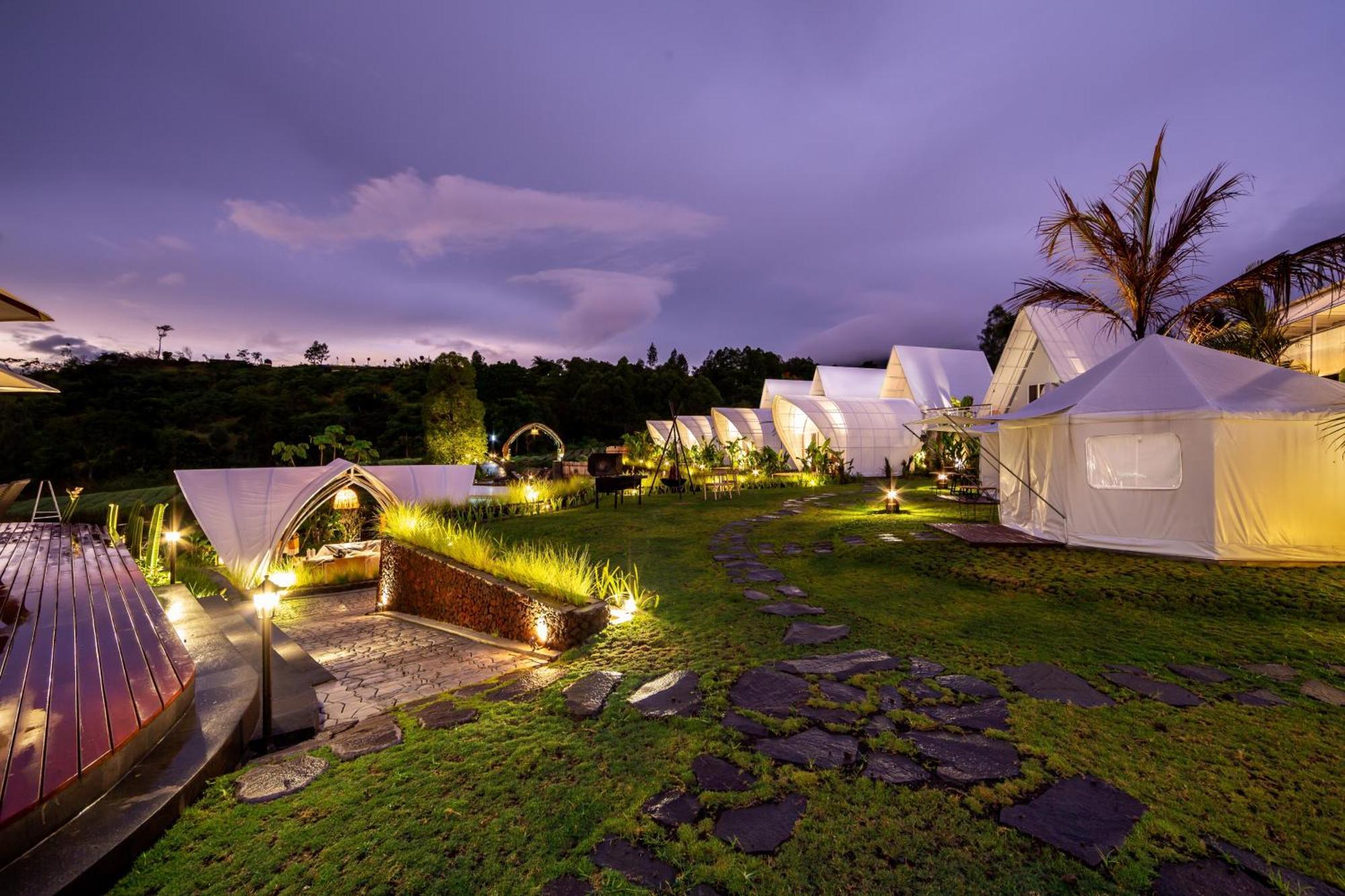 The Dewi Kintamani Luxury Glamping And Natural Hotspring Ngoại thất bức ảnh